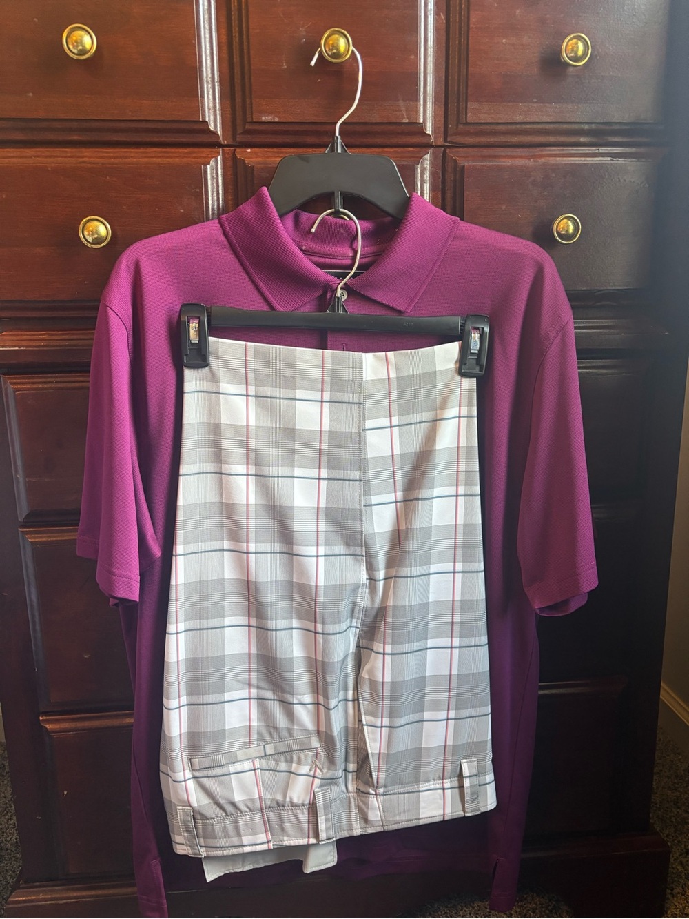 Callaway Beige and Light Blue Golf Shorts Lined Waistband